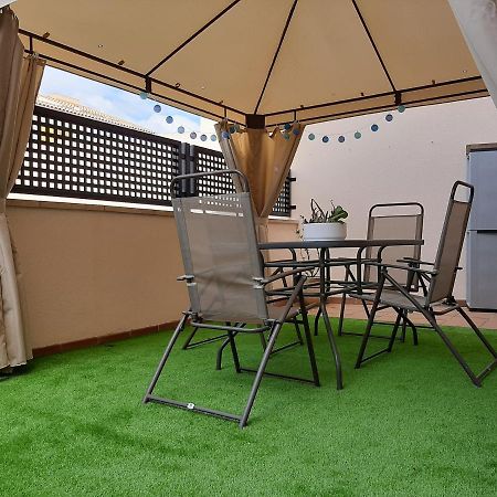 Ferienwohnung Gran Terraza Con Piscina Sant Jaume d’Enveja Exterior foto