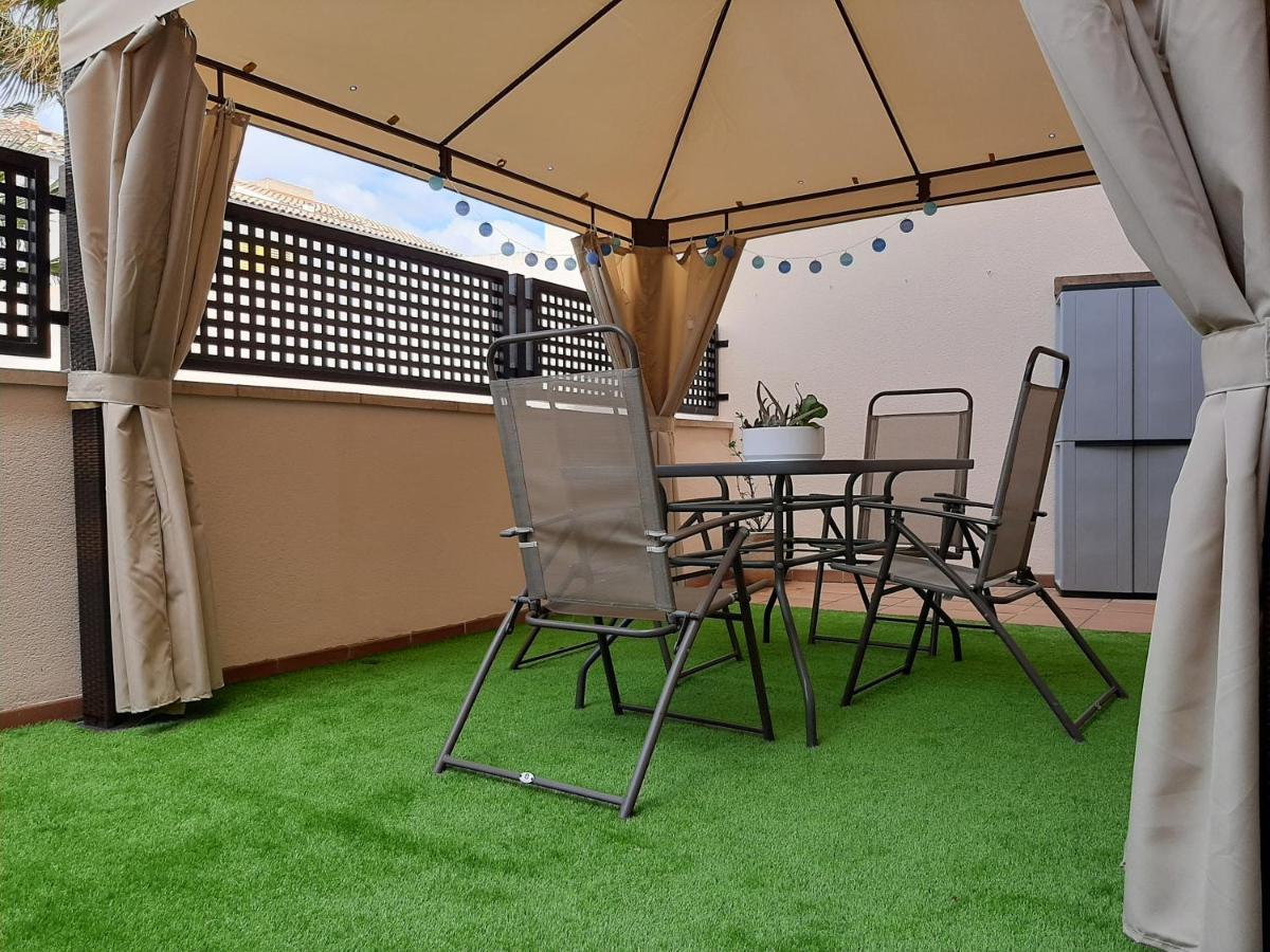 Ferienwohnung Gran Terraza Con Piscina Sant Jaume d’Enveja Exterior foto